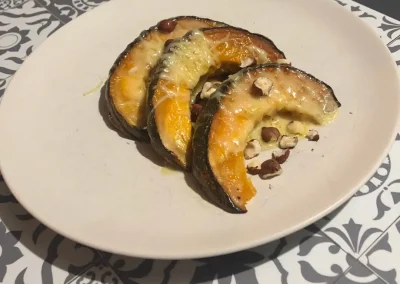 COURGE IRON CAP AU CRUMBLE COMTÉ NOISETTES